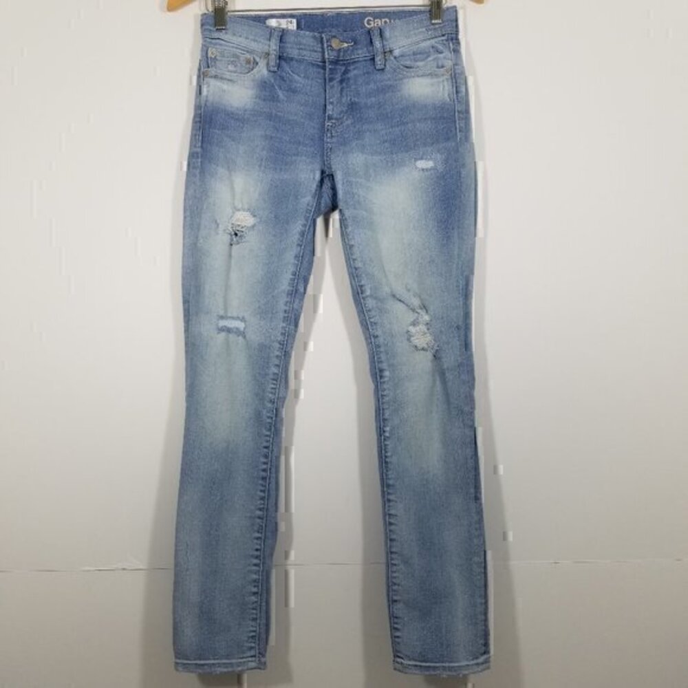 GAP Girlfriend Distressed Jeans Size 24